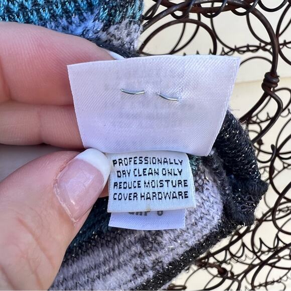 ST. JOHN SPORT BY MARIE GRAY sleeveless blouse tank top blue black silver stripe - Picture 8 of 10